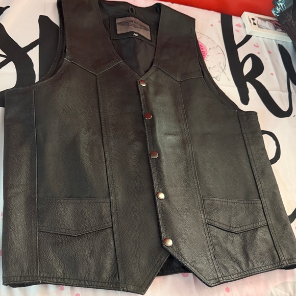 Men's Black Leather Biker Vest sz 42 Dream Apparel - Picture 5 of 8